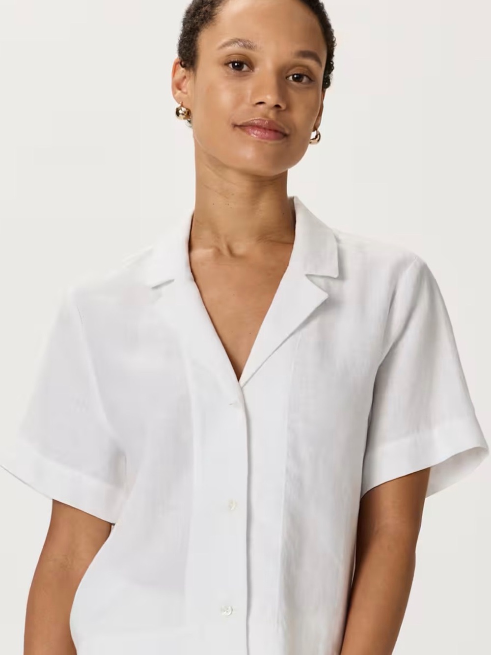 Quince White Short-Sleeve Button-Down Camp Collar Top